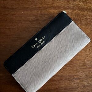 Kate Spade Large Slim Bifold Wallet Black/Tan